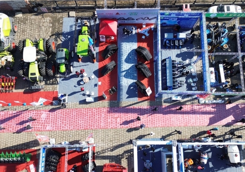 ���ݿ�����Яȫϵ������׼����� 2025 ������ũ��չ